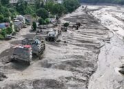 Runtuhan Gletser Diduga Picu Banjir Nepal, 160 Orang Tewas dan Ratusan Hilang