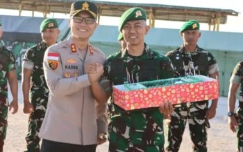 Kapolres Sumba Timur AKBP I Kadek Hery Cahyadi Kunjungi Batalyon TP 876 Palatana, Perkuat Sinergi TNI-Polri