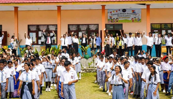 KPK Mengajar di Deo Gloriam Sumba Barat Daya, Pelajar Diajak Berani Tolak Korupsi
